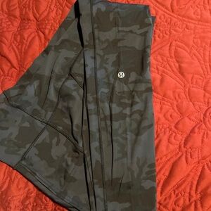 Lulu lemon camo print leggings